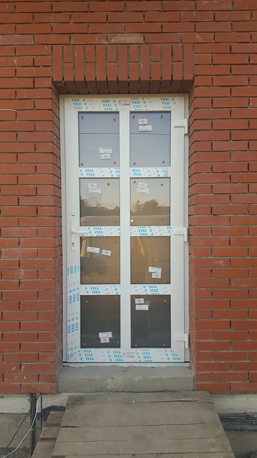 Двері